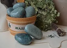 Камень Жадеит Шлифованный средний 10 кг (м/р Хакасия)